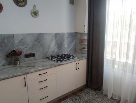 Продаж квартири 2 кімнати 64 кв. м. Кармелюка (Озерна) Хмельницький