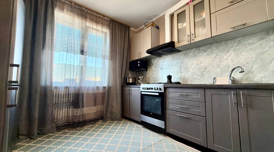 Продаж квартири 3 кімнати 69 кв. м. Залізняка (Озерна) Хмельницький