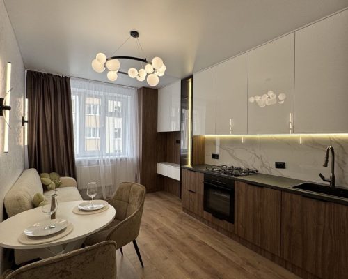 Продаж квартири 1 кімната 45 кв. м. Кармелюка (Озерна) Хмельницький