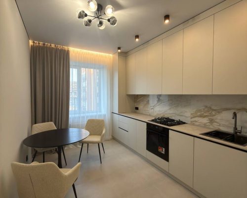 Продаж квартири 1 кімната 38 кв. м. ЖК Статус Парк (Виставка) Хмельницький