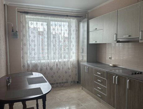 Продаж квартири 1 кімната 44 кв. м. ЖК ForRest (Озерна) Хмельницький
