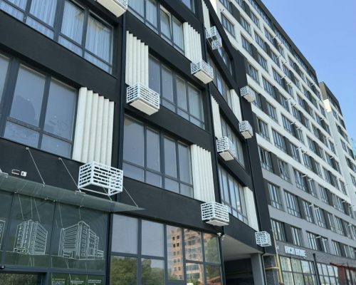 Продаж квартири 3 кімнати 126 кв. м. ЖК Автобіографія (Виставка) Хмельницький