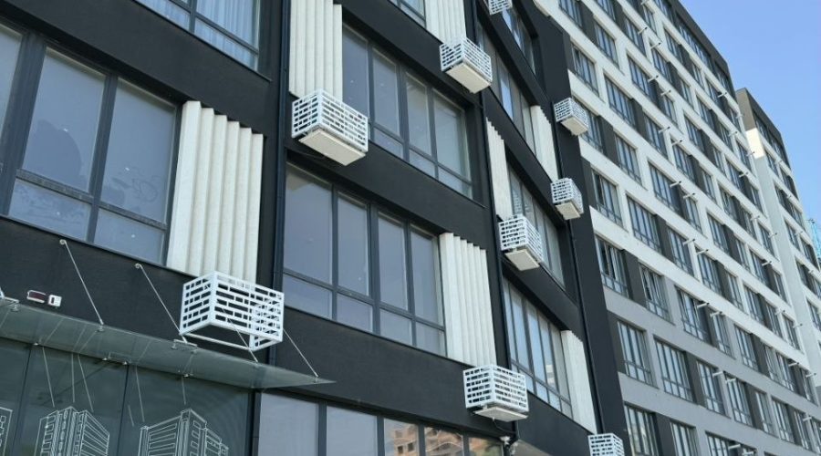 Продаж квартири 3 кімнати 126 кв. м. ЖК Автобіографія (Виставка) Хмельницький