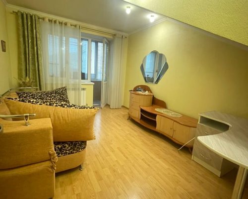 Продаж квартири 4 кімнати 143 кв. м. (Виставка) Хмельницький