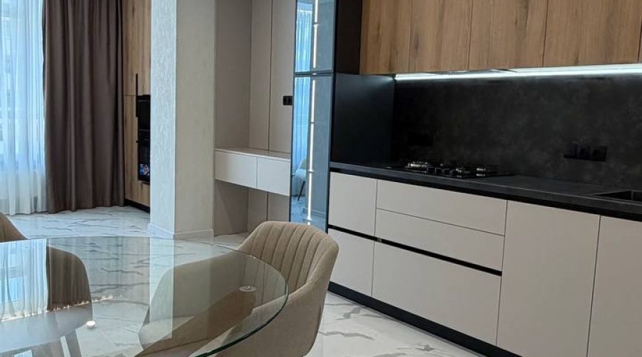 Продаж квартири 2 кімнати 76 кв. м. Лісогринівецька (Озерна) Хмельницький