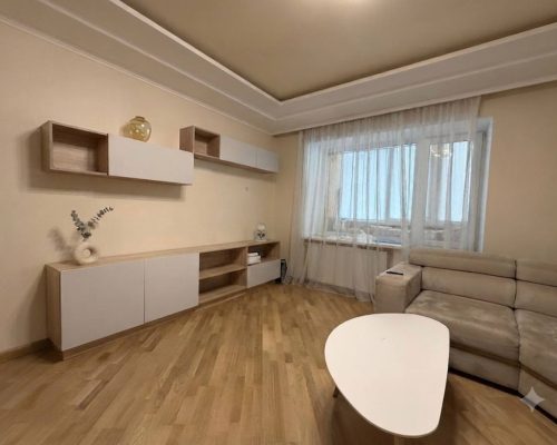 Оренда 3 кімнати 90 кв. м. Водопровідна (Центр) Хмельницький
