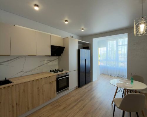 Продаж квартири 1 кімната 46 кв. м. Бандери (Виставка) Хмельницький