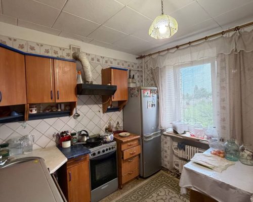 Продаж квартири 2 кімнати 50 кв. м. Прибузька (ж-д вокзал) Хмельницький