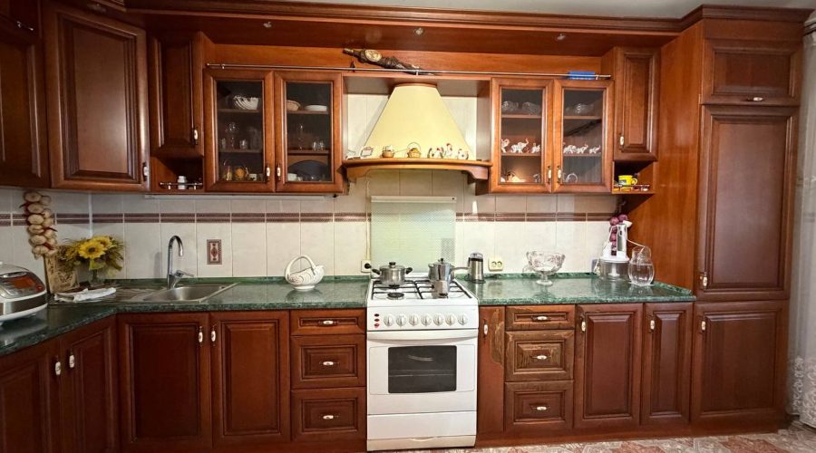Продаж квартири 3 кімнати 107 кв. м. Свободи (Центр) Хмельницький