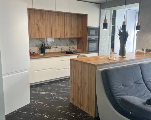 Продаж квартири 3 кімнати 106 кв. м. Зарічанська (Виставка) Хмельницький