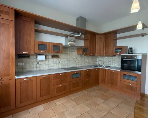Продаж квартири 3 кімнати 146 кв. м. Гарнізонна (Ракове) Хмельницький