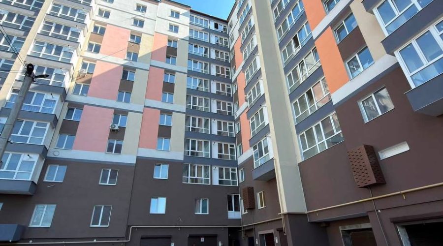 Продаж квартири 2 кімнати 65 кв. м. Максима Залізняка (Озерна) Хмельницький