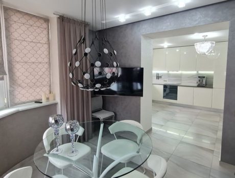 Продаж квартири 2 кімнати 81 кв. м. Подільська (Центр) Хмельницький