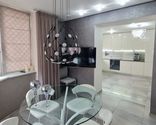 Продаж квартири 2 кімнати 81 кв. м. Подільська (Центр) Хмельницький