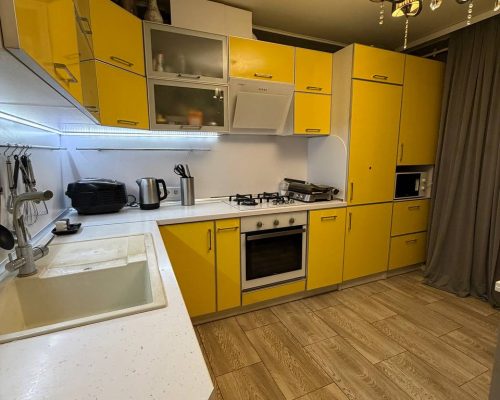 Продаж квартири 2 кімнати 62 кв. м. ЖК Барви (Озерна) Хмельницький