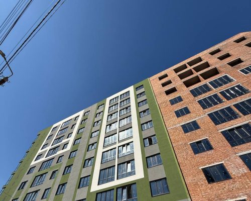 Продаж квартири 1 кімната 43 кв. м. ЖК Автобіографія (Виставка) Хмельницький