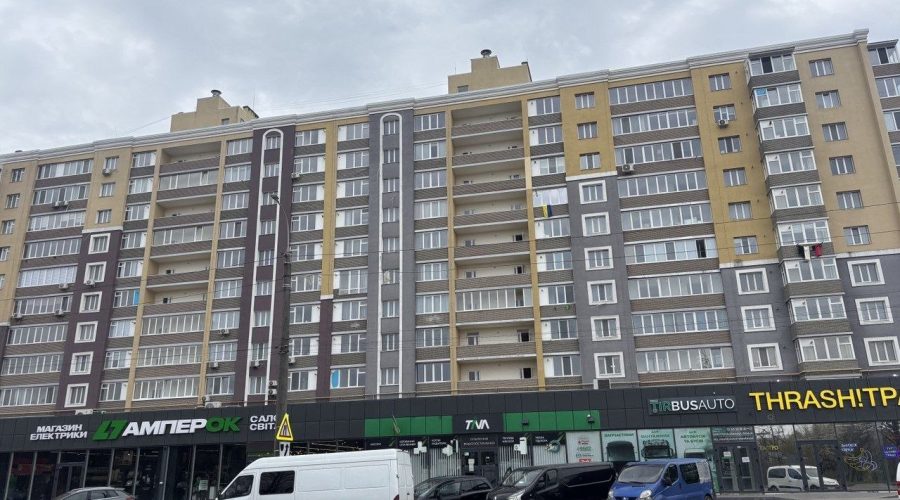Продаж квартири 2 кімнати 87 кв. м. ЖК “Приозерний” (Виставка) Хмельницький