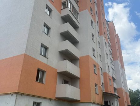 Продаж квартири 3 кімнати 90 кв. м. ЖК «Злагода» (Дубове) Хмельницький