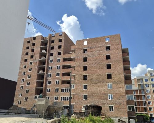 Продаж квартири 1 кімната 44 кв. м. М. Федунця (Виставка) Хмельницький