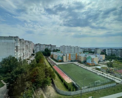 Продаж квартири 1 кімната 48 кв. м. (Озерна) Хмельницький