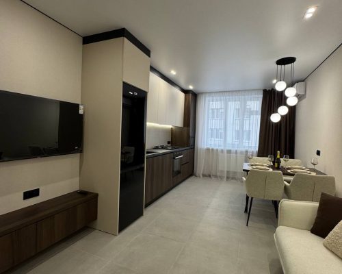 Продаж квартири 2 кімнати 68 кв. м. Кармелюка (Озерна) Хмельницький