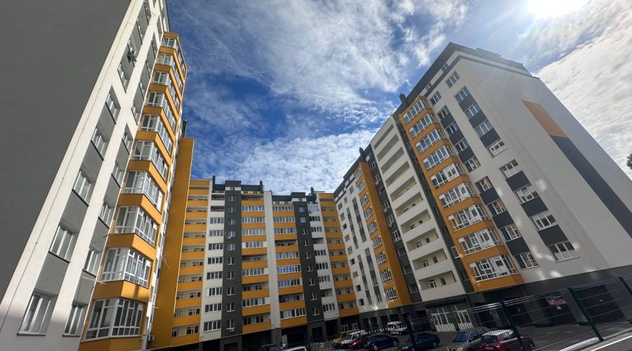 Продаж квартири 1 кімната 48 кв. м. С.Бандери (Виставка) Хмельницький