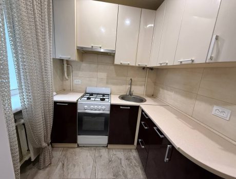 Продаж квартири 2 кімнати 43 кв. м. Пр. Миру (Виставка) Хмельницький