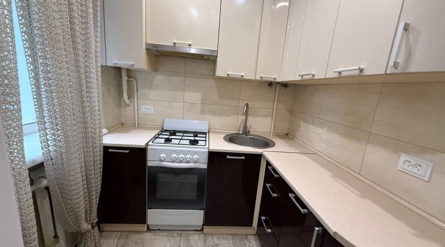 Продаж квартири 2 кімнати 43 кв. м. Пр. Миру (Виставка) Хмельницький