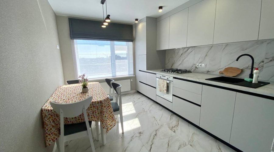 Оренда 2 кімнати 56 кв. м. GRAND ROYAL (Озерна) Хмельницький