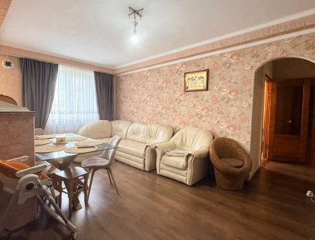 Продаж квартири 3 кімнати 58 кв. м. Молодіжна (Південно-Захід) Хмельницький