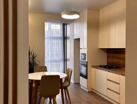 Продаж квартири 1 кімната 42 кв. м. ЖК Статус Парк (Виставка) Хмельницький