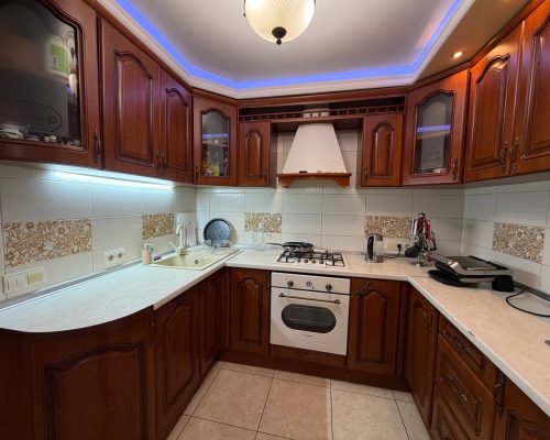 Продаж квартири 4 кімнати 110 кв. м. Зарічанська (Виставка) Хмельницький
