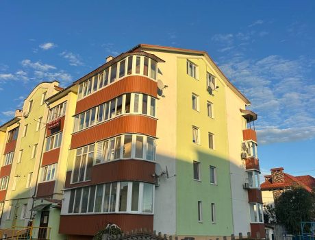 Продаж квартири 1 кімната 49 кв. м. Нижня Берегова (Виставка) Хмельницький