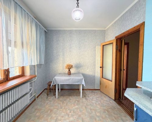 Продаж квартири 3 кімнати 74 кв. м. Панаса Мирного (Озерна) Хмельницький
