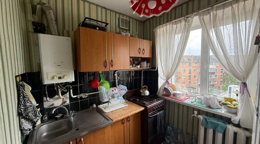 Продаж квартири 2 кімнати 40 кв. м. Пулюя (Південно-Захід) Хмельницький
