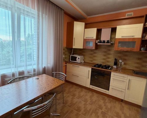 Продаж квартири 1 кімната 60 кв. м. Проспект миру (Виставка) Хмельницький