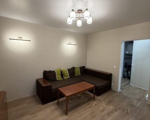 Продаж квартири 3 кімнати 72 кв. м. Панаса Мирного (Озерна) Хмельницький