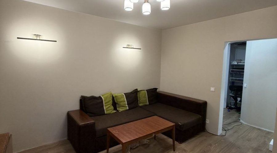 Продаж квартири 3 кімнати 72 кв. м. Панаса Мирного (Озерна) Хмельницький