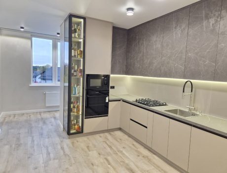 Продаж квартири 2 кімнати 62 кв. м. ЖК Urban House (Озерна) Хмельницький
