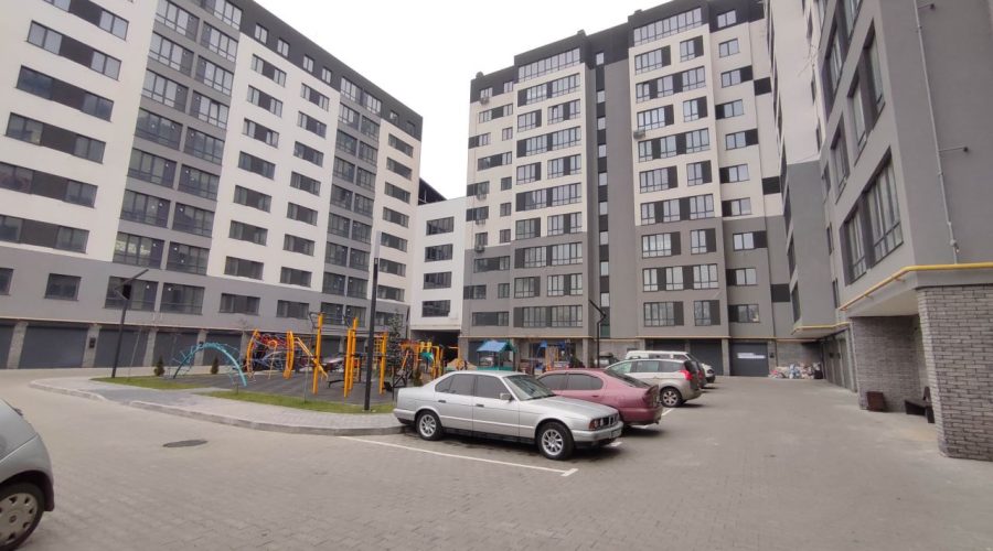 Продаж квартири 2 кімнати 64 кв. м. ЖК Автобіографія (Виставка) Хмельницький