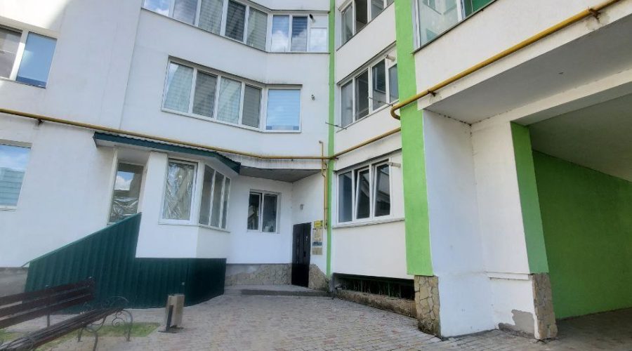 Продаж квартири 2 кімнати 73 кв. м. ЖК Зелений квартал (Виставка) Хмельницький