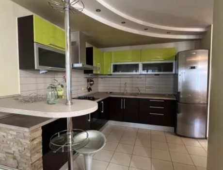 Продаж квартири 3 кімнати 98 кв. м. Вайсера (Центр) Хмельницький