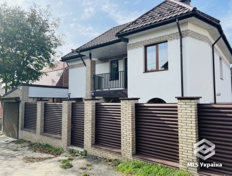 Продаж будинку 5 кімнат 222 кв. м. 5 сот. Весняна (Південно-Захід) Хмельницький
