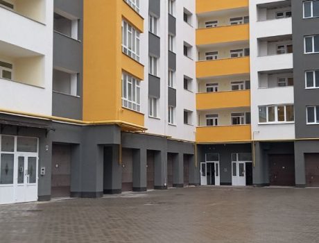 Продаж квартири 2 кімнати 80 кв. м. Степана Бандери (Виставка) Хмельницький