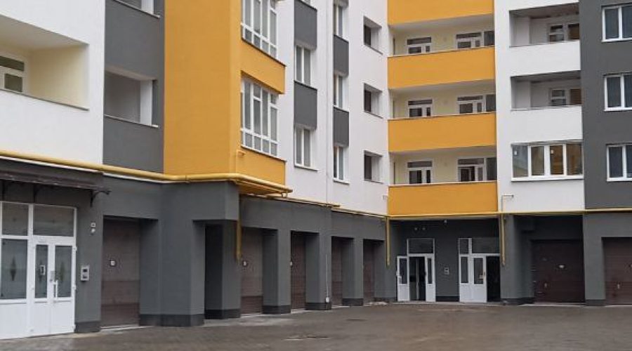 Продаж квартири 2 кімнати 80 кв. м. Степана Бандери (Виставка) Хмельницький