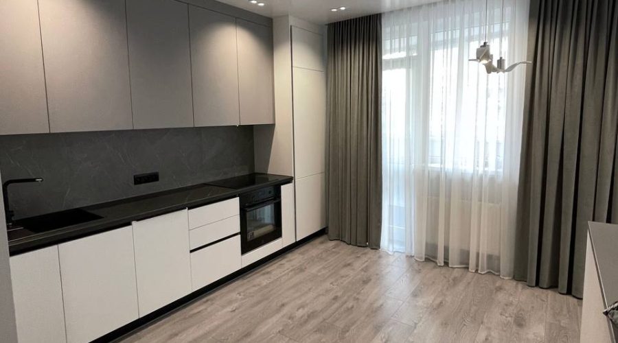 Продаж квартири 3 кімнати 86 кв. м. ЖК Над Бугом (Виставка) Хмельницький