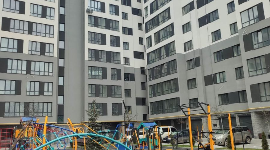 Продаж квартири 1 кімната 50 кв. м. ЖК Автобіографія (Виставка) Хмельницький