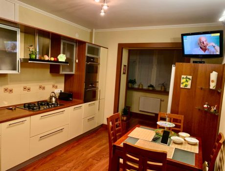 Продаж квартири 2 кімнати 72 кв. м. Молодіжна (Південно-Захід) Хмельницький