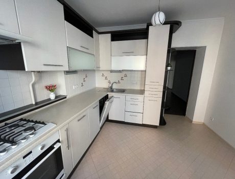 Оренда 1 кімната 58 кв. м. Проскурівського Підпілля (Центр) Хмельницький