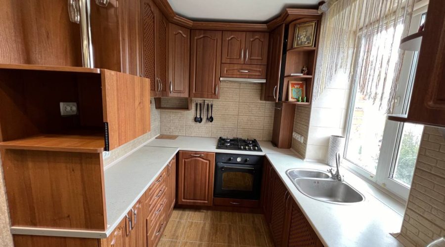 Продаж квартири 2 кімнати 57 кв. м. Володимирська (Центр) Хмельницький